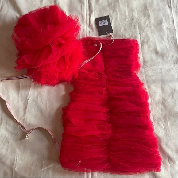 NEW! House of CB- Noelle Scarlet Mini Dress Red Ruffle Ball One Sleeve Size S - Picture 7 of 10